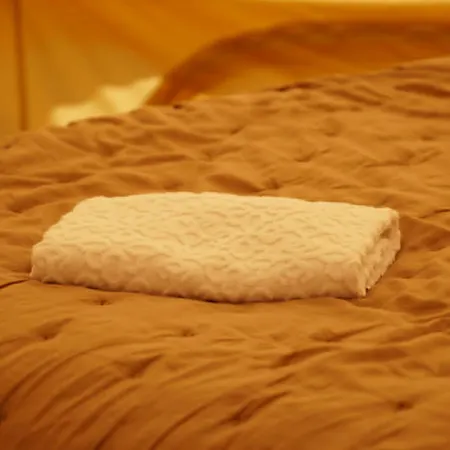 Sunrise Glamping Mon Wake Up To Birdsong خيمة فخمة Askeby